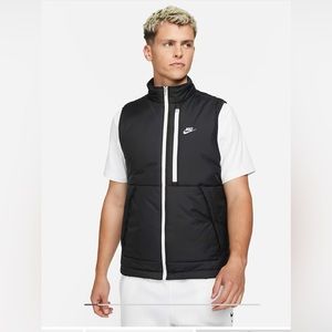 Nike Men’s Therma-Fit Legacy Sportswear Vest Black Size M
